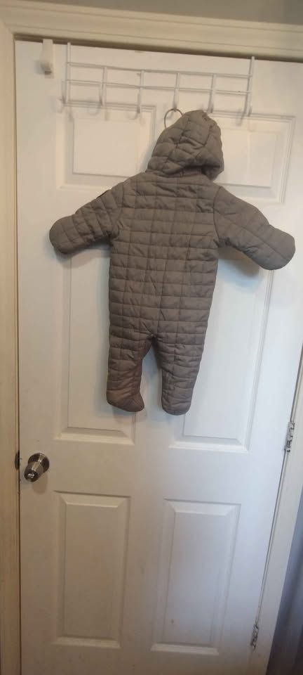 Baby's snowsuit - photo 2