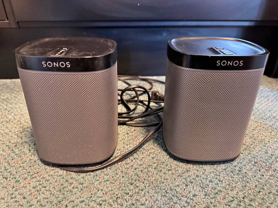 Sonos play 1