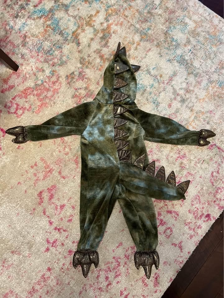 XS Kids T-Rex / Dragon Halloween Costume fits sizes T3 / T4 / T5 - photo 4