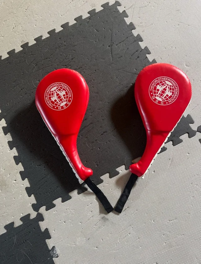 Taekwondo Kicking Pads