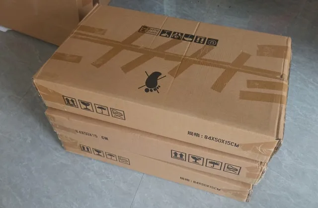 In stock June 20 - Brand new sealed Makeup Vanity set with LED M image indicator(4)