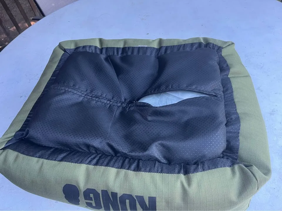 KONG Cuddler Dog Bed – Green (1 of 2) image indicator(5)