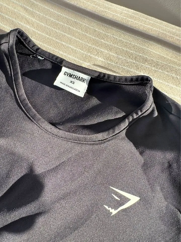Gym Shark Black Long Sleeve XS