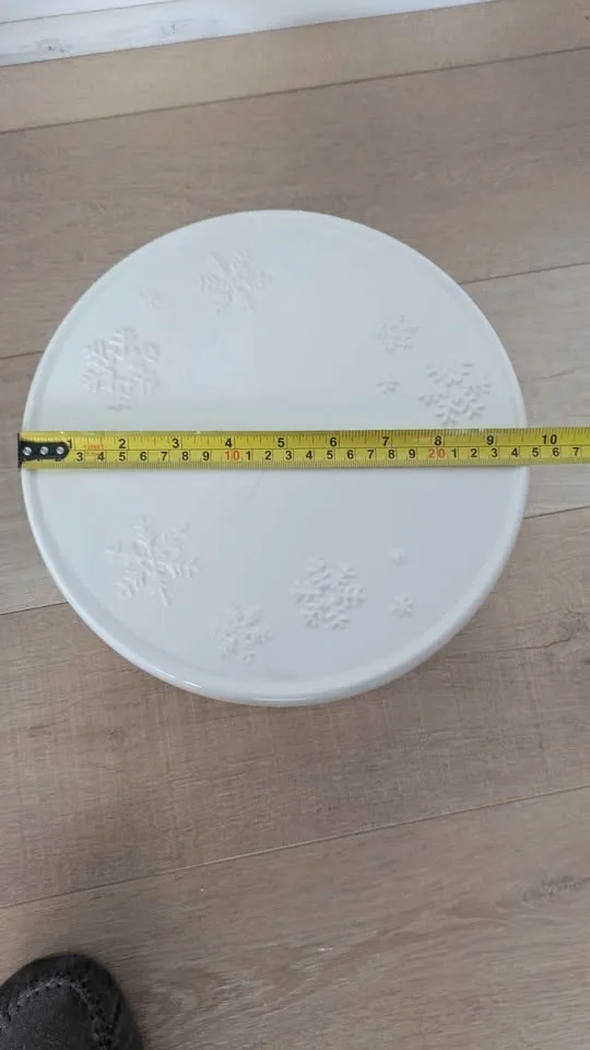 Hallmark snowflake cake stand image indicator(3)