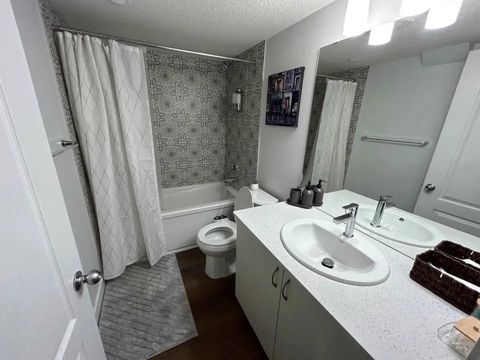 Furnished 2-Bedroom Basement Suite for Rent image indicator(7)