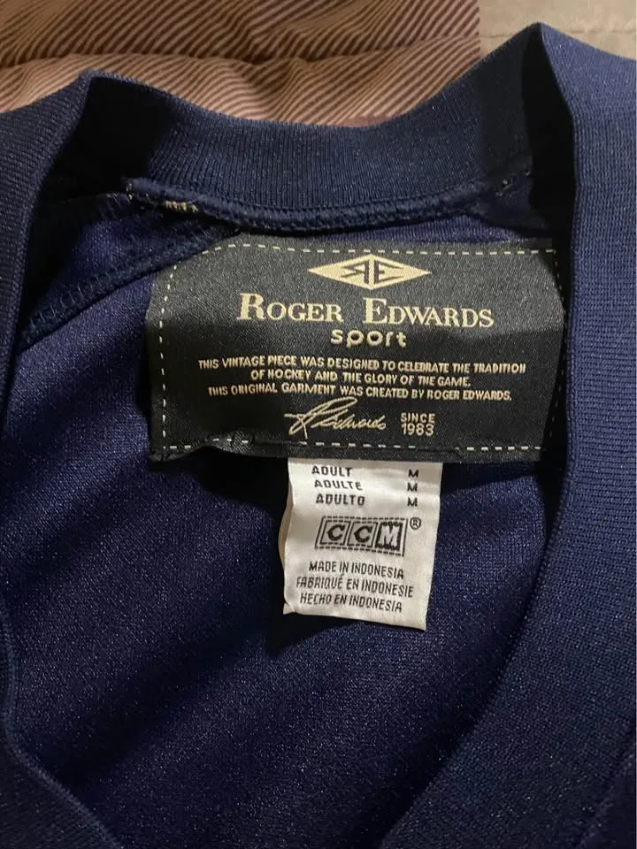 Hockey Night in Canada Roger Edwards CCM Jersey - Adult Medium image indicator(2)