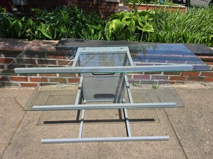 Glass And Metal TV Stand Media Console 🥕 image indicator(2)