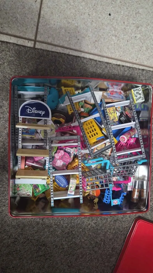 Mini Brand Toys image indicator(2)