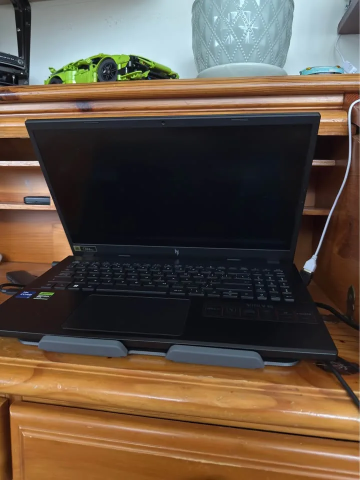 Acer nitro v15 intel core i7 13gen rtx4050 16 gb ram 512 gb image indicator(2)