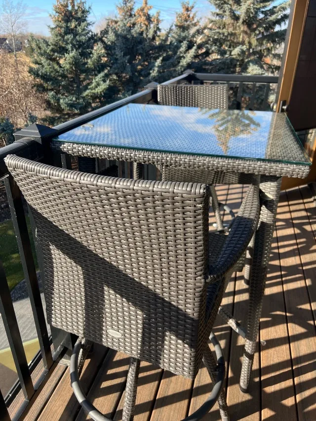 Ratana Outdoor Wicker Barstool Set