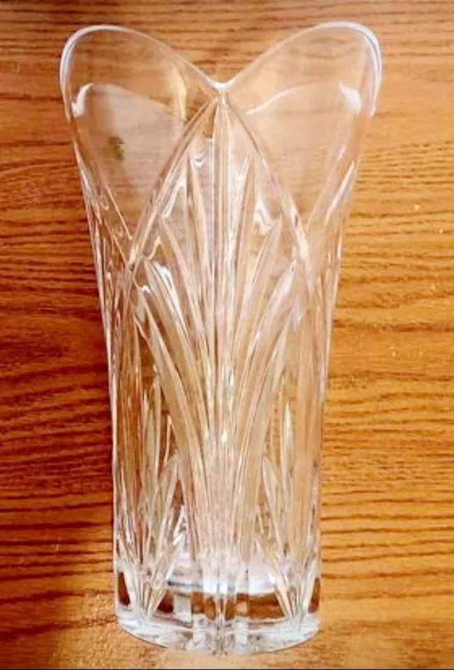 Vtg. Italian Capri Crystal Vase image indicator(3)