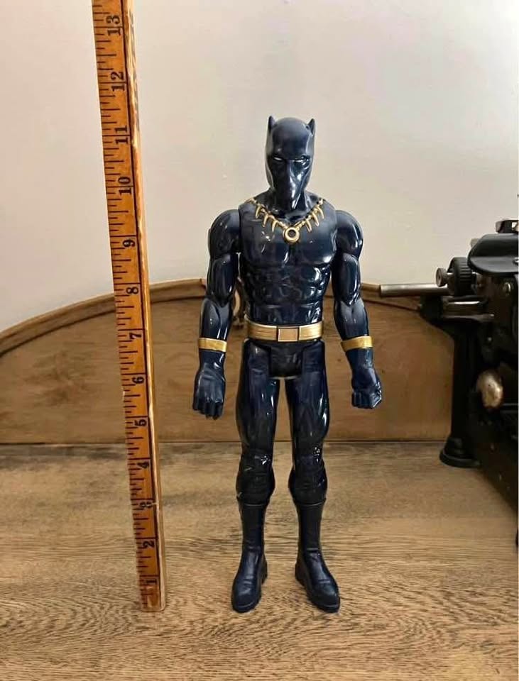 Marvel Black Panther 12" Figure