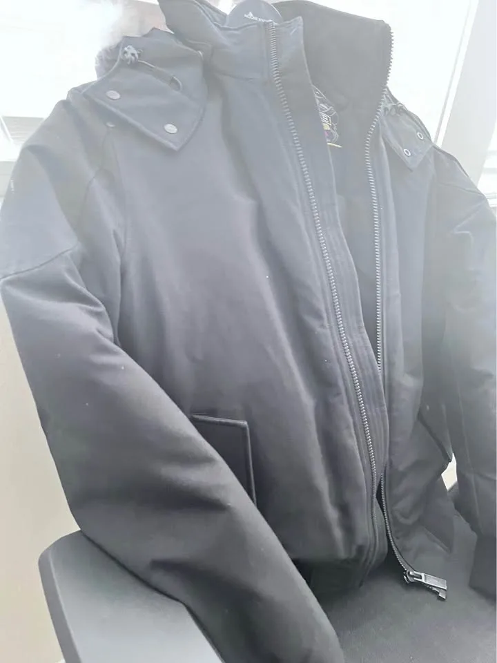 Moose Jacket image indicator(4)