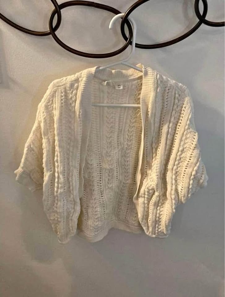Girls Cardigan Sweater (GAP) Size 6-7