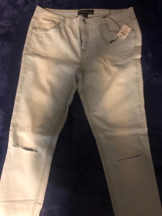 Jeans for Sale image indicator(9)