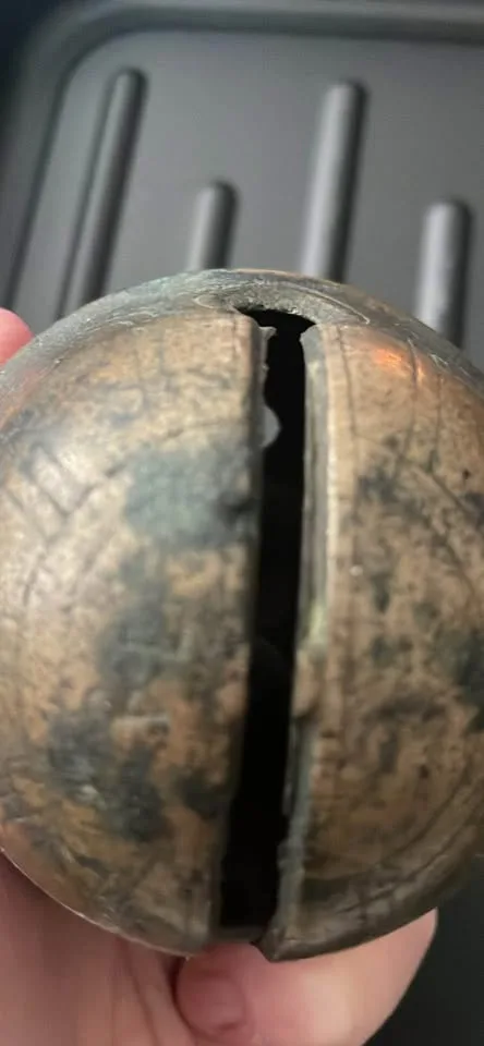 Sleigh Bell From Santa - Very Loud - 9.5” in Diameter image indicator(2)