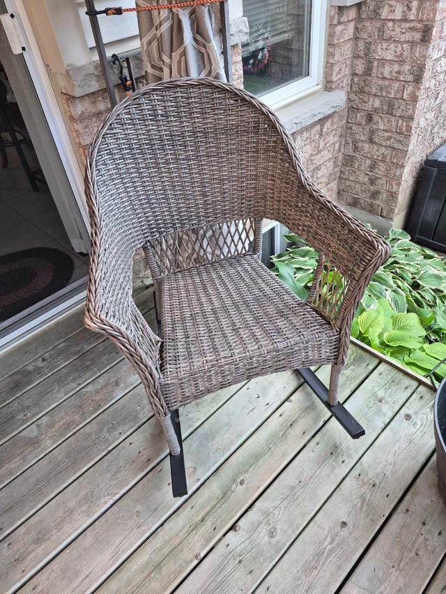 outdoor rocking chair - photo 2