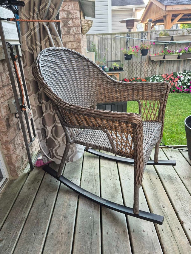 outdoor rocking chair - photo 3