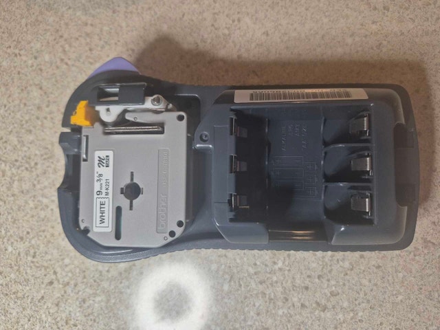 label maker - photo 2