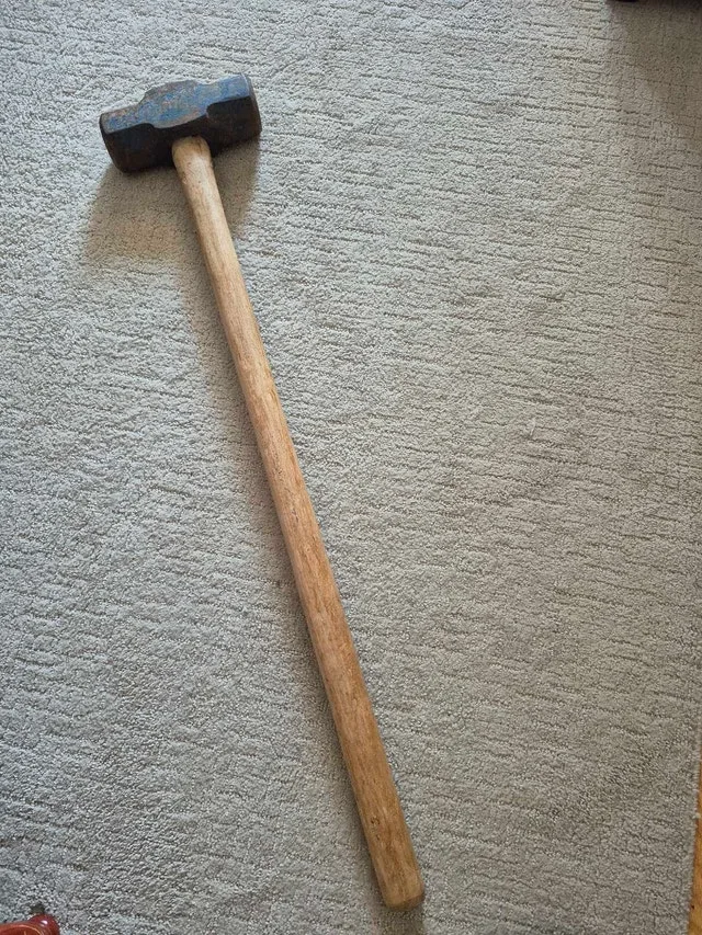 sledge hammer