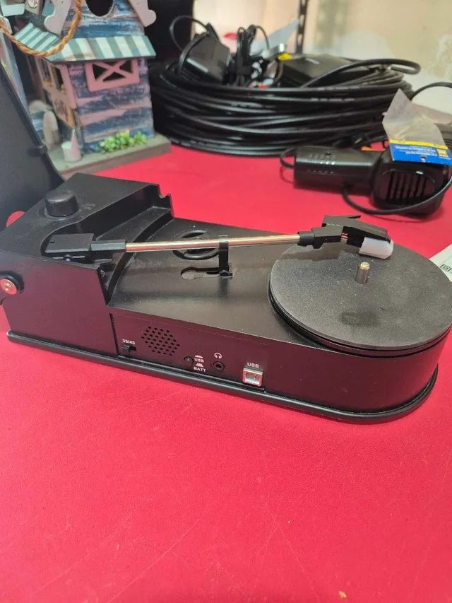 Sylvania 2 speed turntable image indicator(3)