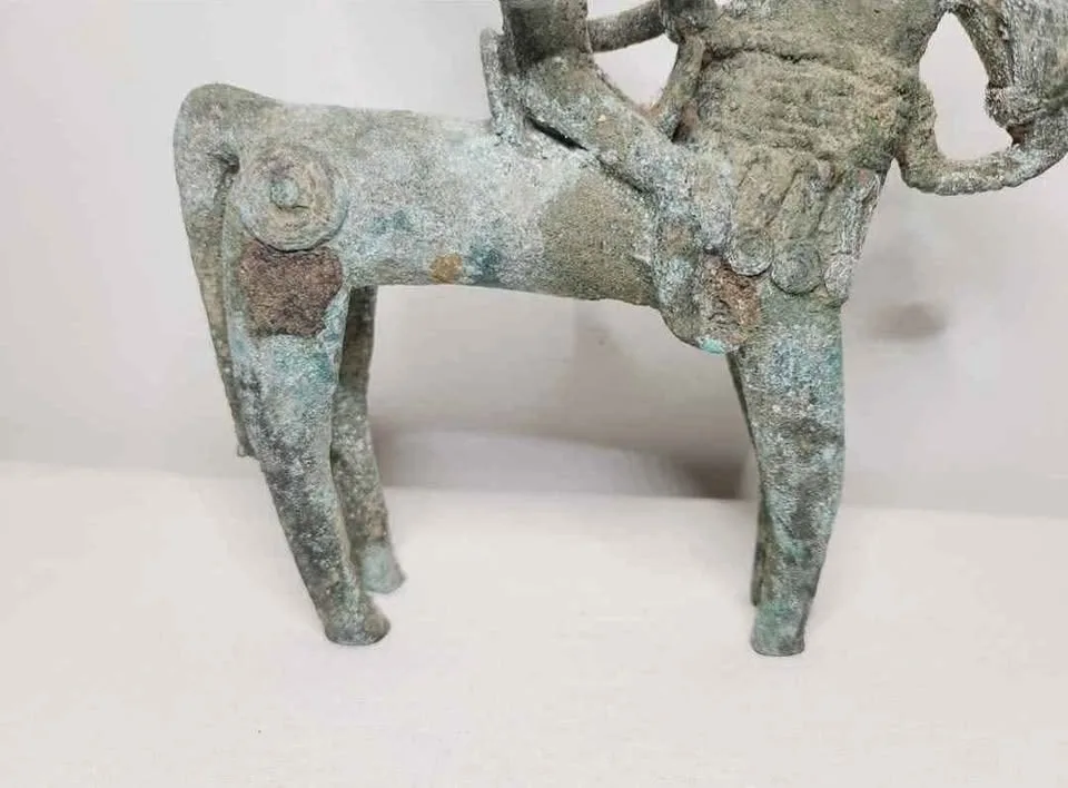 Rare Antique Bronze Dogon Rider & Horse From Mali - Africa - 8"H image indicator(7)