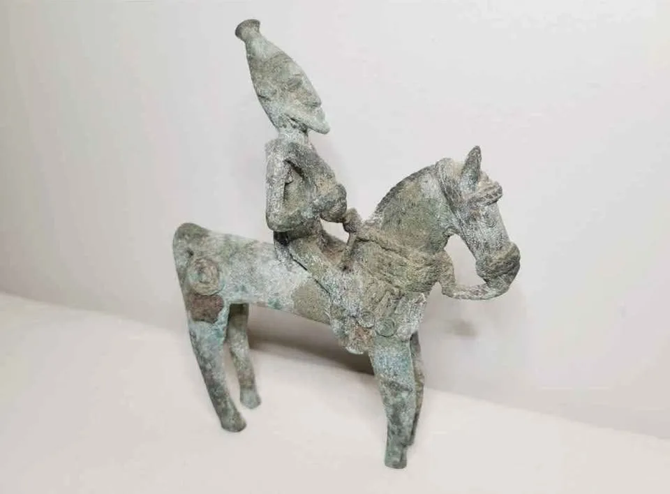 Rare Antique Bronze Dogon Rider & Horse From Mali - Africa - 8"H image indicator(8)