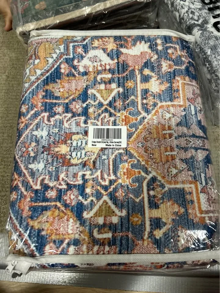 Brand New Washable Non-Slip Boho Rug image indicator(4)