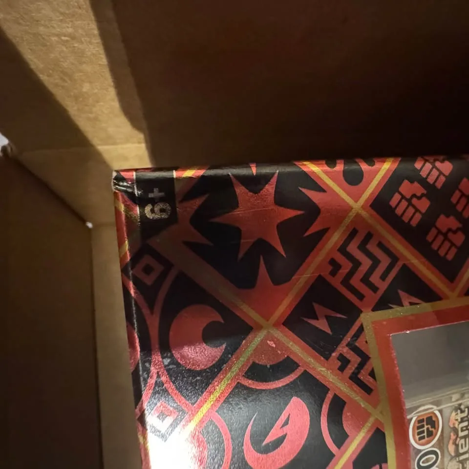 Pokemon Paldean Fates Premium Collection image indicator(4)