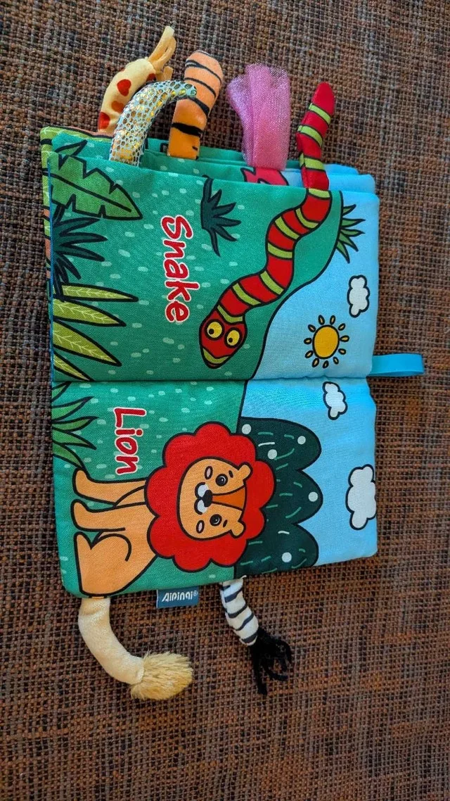 Jungly Tails Book image indicator(4)