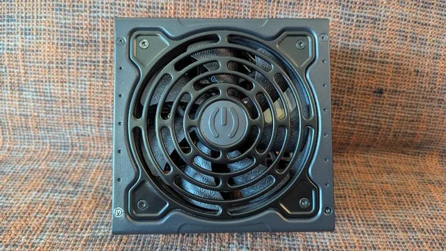 EVGA SuperNOVA 650 G3 Power Supply image indicator(7)