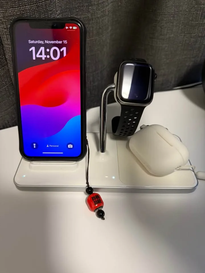 ubiolabs 3 in 1 charger image indicator(2)