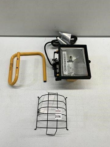 WOODS POWER LIGHT WORK LIGHT 500WATT- BRAND NEW OPEN BOX