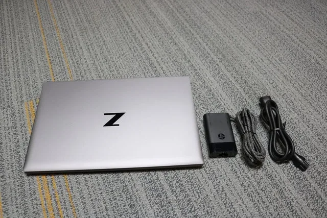 HP ZBook G8 14 Laptop (11th gen Core i7, 16GB RAM, 512GB SSD) image indicator(3)