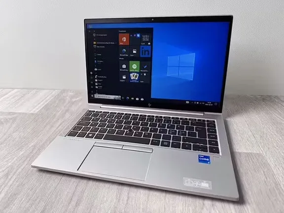 HP EliteBook 840 G8 Laptop (Intel Core i7, 16GB RAM, 512GB SSD)