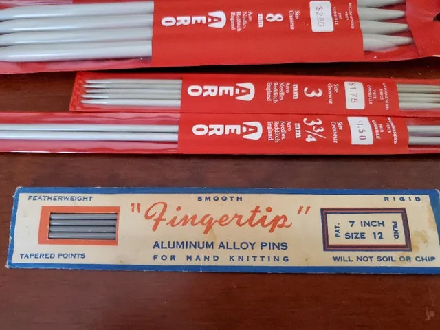Vintage Knitting Needles image indicator(7)