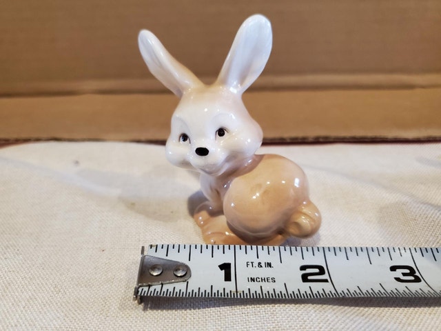 Bunny Figurine - photo 3