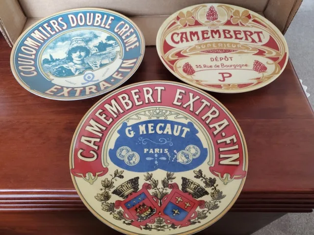 Box of Cheese Plates image indicator(3)