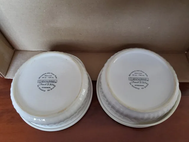 Corningware French White Casseroles image indicator(3)