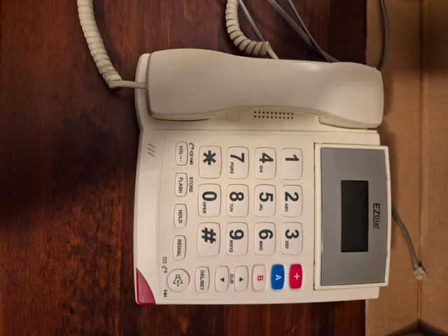 EZ Dial Phone - Large Numbers - Landline image indicator(2)
