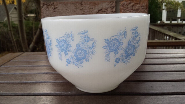 Vintage Federal Glass Bowl