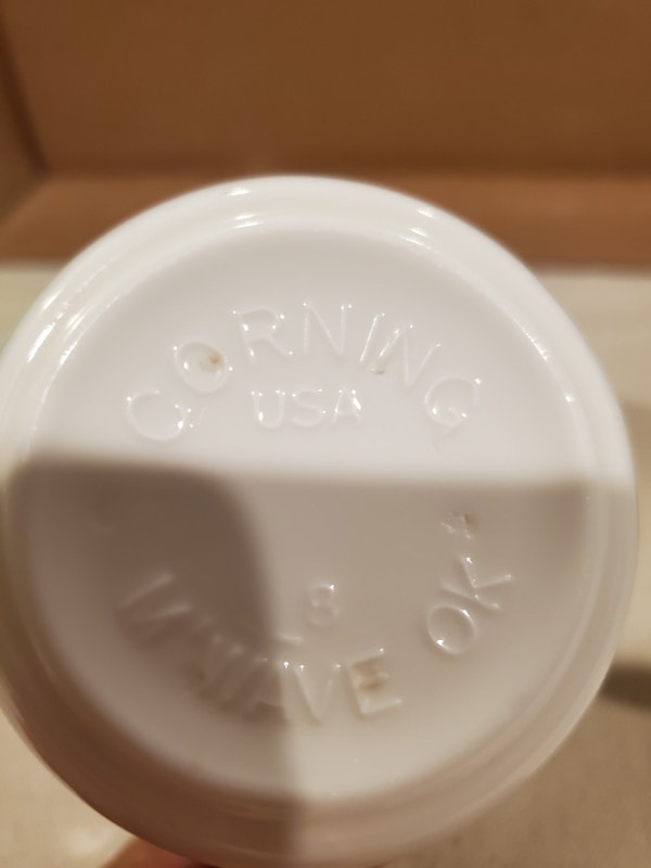 Pair of Vintage Corning Mugs - Plain White - photo 2