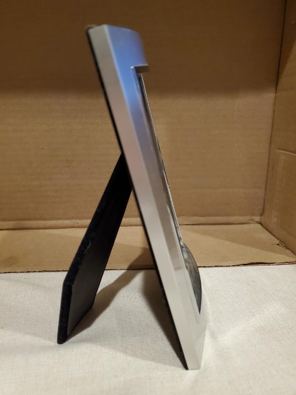 Nice light metal frame - photo 4