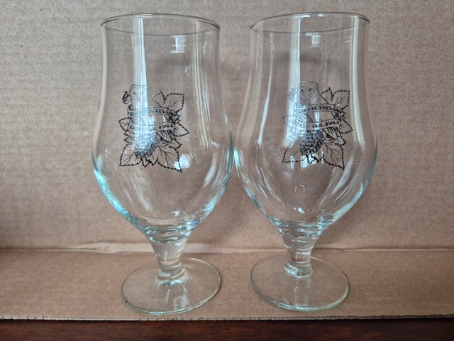 Beer Glasses - Toronto Brewing Barn Owl Malt - photo 3