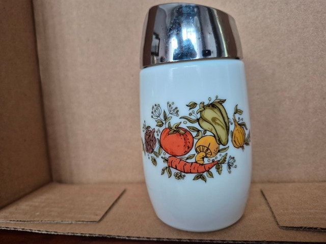 Vintage Sugar Dispenser - Corning Spice o' Life pattern