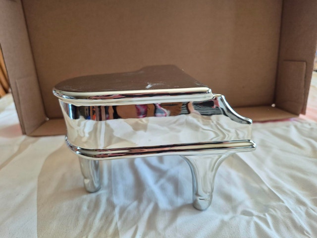 Silver Piano Piggy Bank - photo 5