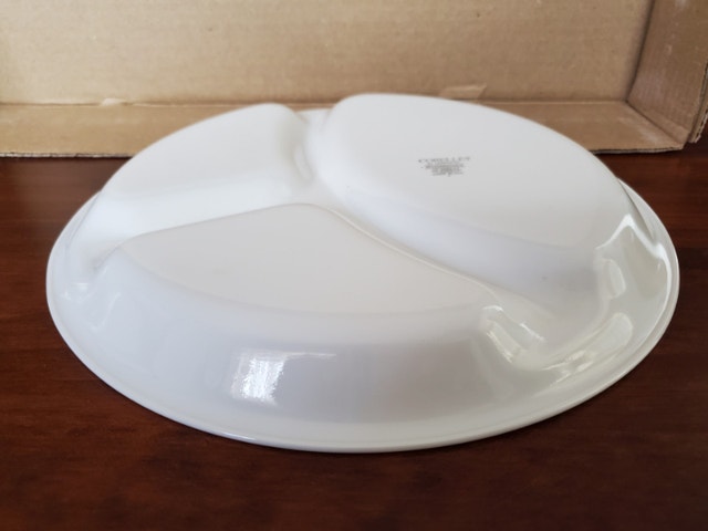1 Corelle White Divided Dinner Plate - photo 3