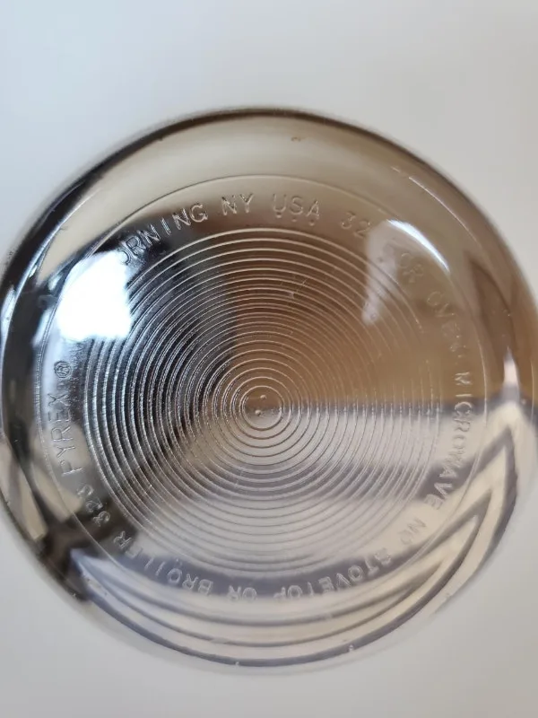 Vintage Pyrex Black & White Nesting Bowls image indicator(4)