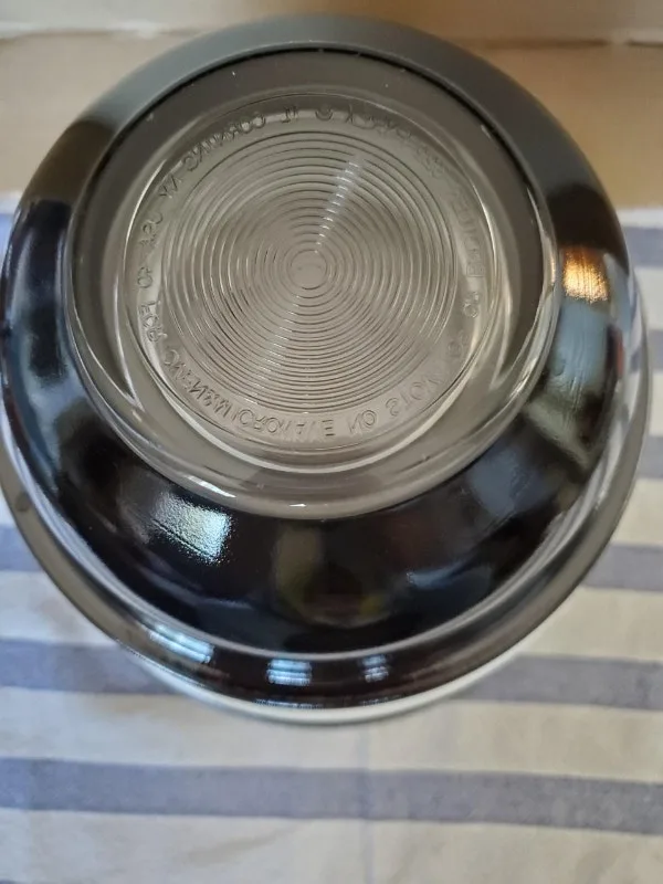 Vintage Pyrex Black & White Nesting Bowls image indicator(5)