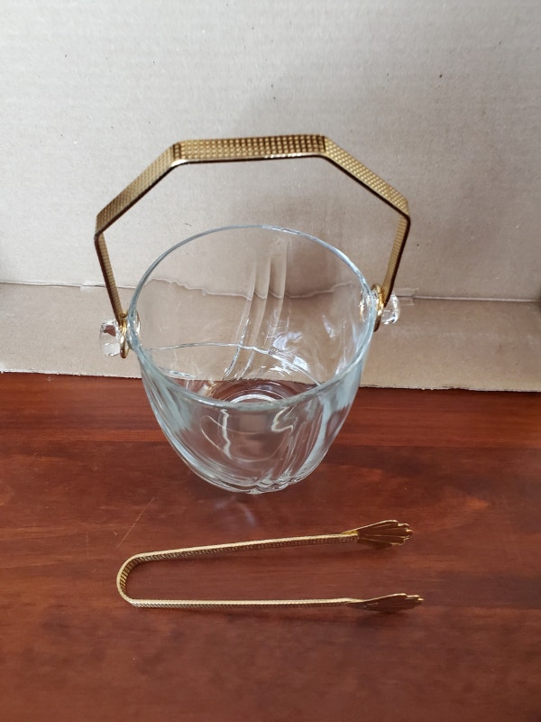 Small Ice Bucket with handle and tongs - photo 3